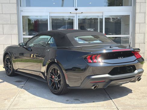 Used 2024 Ford Mustang GT Premium RWD image 9