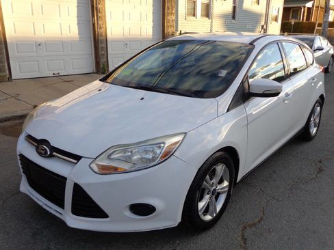 Used 2014 Ford Focus SE image 8
