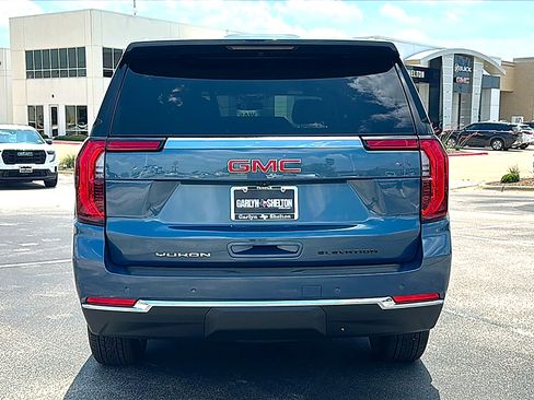 New 2026 GMC Yukon XL Elevation AWD/4WD image 7