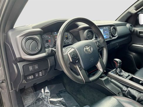 Used 2020 Toyota Tacoma TRD Pro image 9