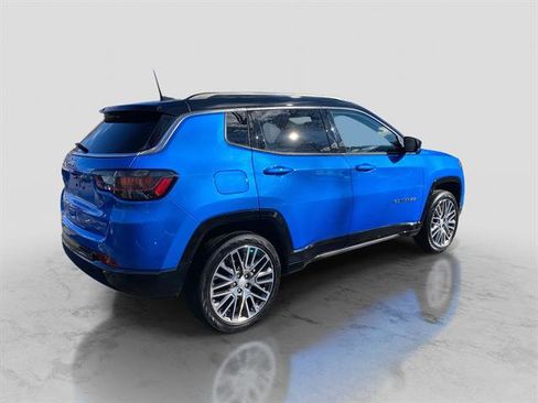 Used 2023 Jeep Compass Limited w/ Elite Group image 7