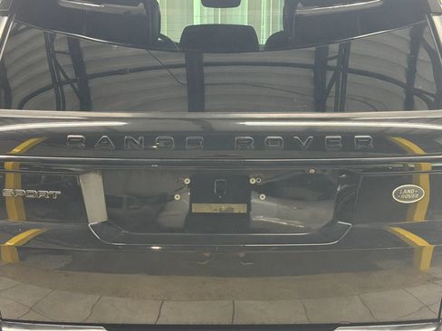 Used 2018 Land Rover Range Rover Sport HSE Dynamic AWD/4WD image 11