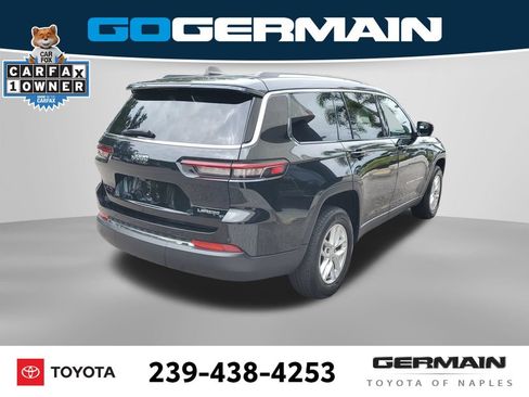Used 2023 Jeep Grand Cherokee L Laredo RWD image 9