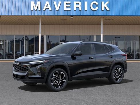 New 2025 Chevrolet Trax RS w/ Driver Confidence Package image 2