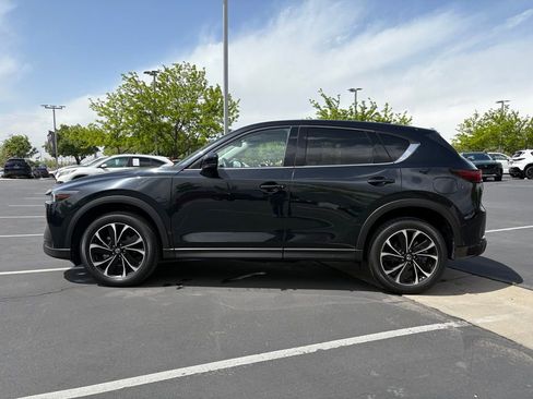 Used 2022 MAZDA CX-5 AWD 2.5 S w/ Premium Package image 2