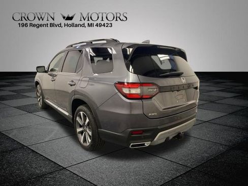 Certified 2024 Honda Pilot Elite image 4