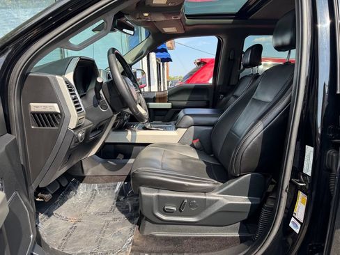 Used 2016 Ford F150 Lariat w/ Equipment Group 502A Luxury AWD/4WD image 8