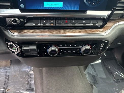 Certified 2025 Chevrolet Silverado 1500 LT image 18