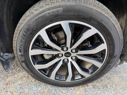 Used 2022 Ford Explorer ST-Line w/ Class IV Trailer Tow Package image 56