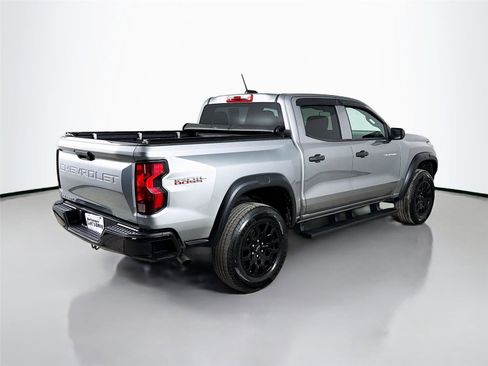 Used 2024 Chevrolet Colorado Trail Boss AWD/4WD image 9