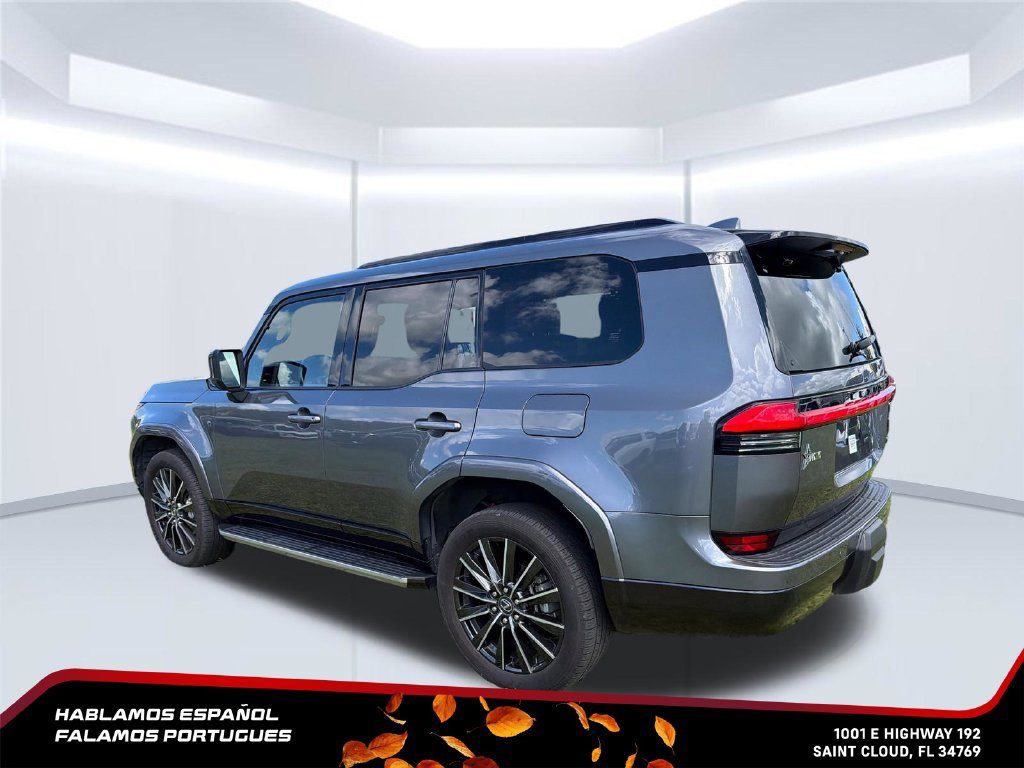 Used 2025 Lexus GX 550 w/ Cold Area Package AWD/4WD image 3