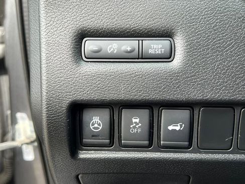 Used 2018 Nissan Murano Platinum image 21