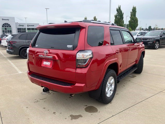 Used 2022 Toyota 4Runner SR5 Premium AWD/4WD image 9