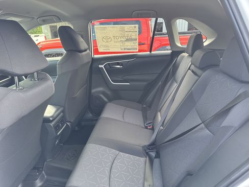 New 2025 Toyota RAV4 XLE AWD/4WD image 23