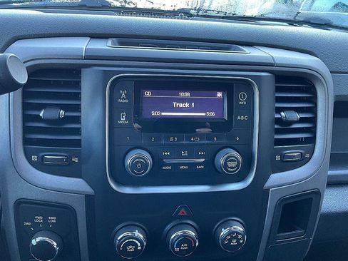 Used 2014 RAM 1500 Express image 22