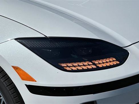 New 2025 Hyundai Ioniq 6 SEL image 32