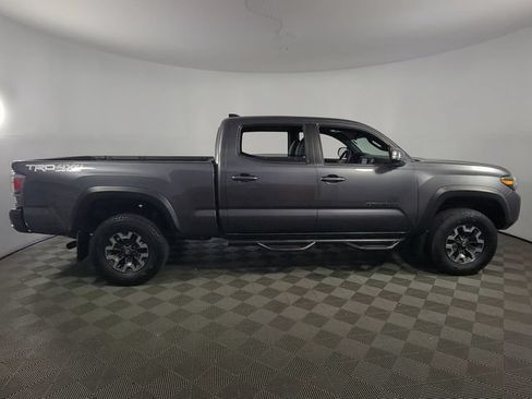 Used 2023 Toyota Tacoma TRD Off-Road w/ TRD Premium Off Road Package AWD/4WD image 11