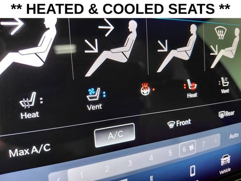 Certified 2021 Chrysler Pacifica Pinnacle AWD/4WD image 12