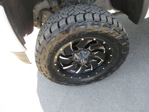 Used 2019 GMC Sierra 2500 Denali w/ Duramax Plus Package AWD/4WD image 15