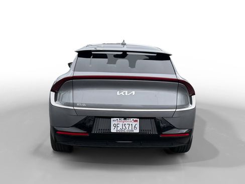 Used 2023 Kia EV6 Wind w/ Wind Technology Package AWD/4WD image 4