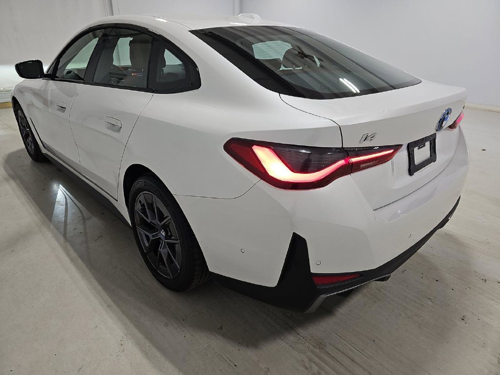 Used 2023 BMW i4 eDrive35 w/ Premium Package RWD image 6