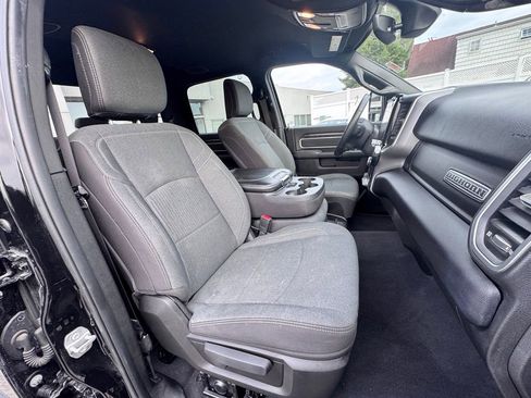 Used 2024 RAM 2500 Big Horn w/ Night Edition AWD/4WD image 19