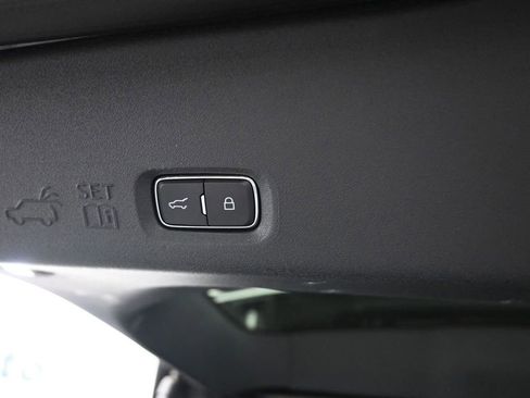 Used 2025 Ford Expedition Max Platinum AWD/4WD image 15