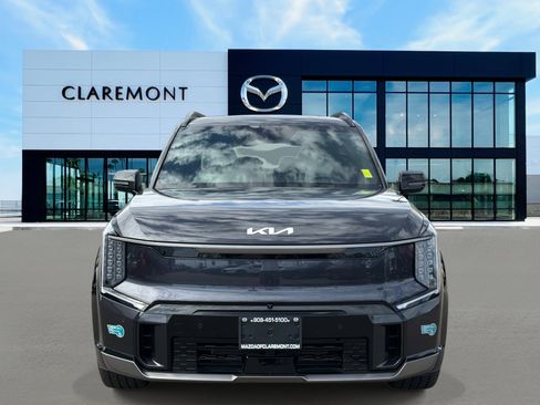 Used 2025 Kia EV9 GT-Line image 2