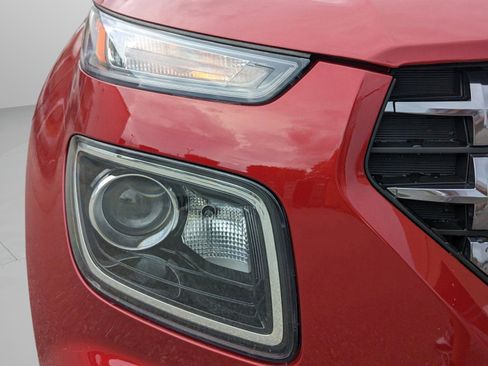 New 2025 Hyundai Venue SEL image 32