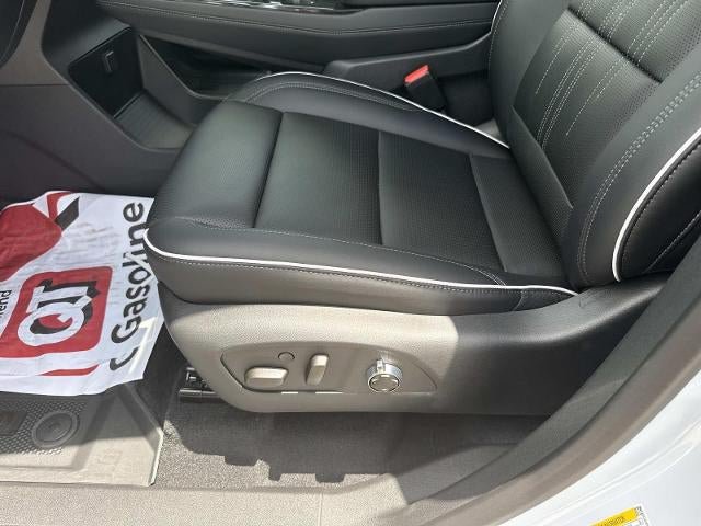 New 2026 Buick Enclave Avenir w/ Super Cruise Package AWD/4WD image 15