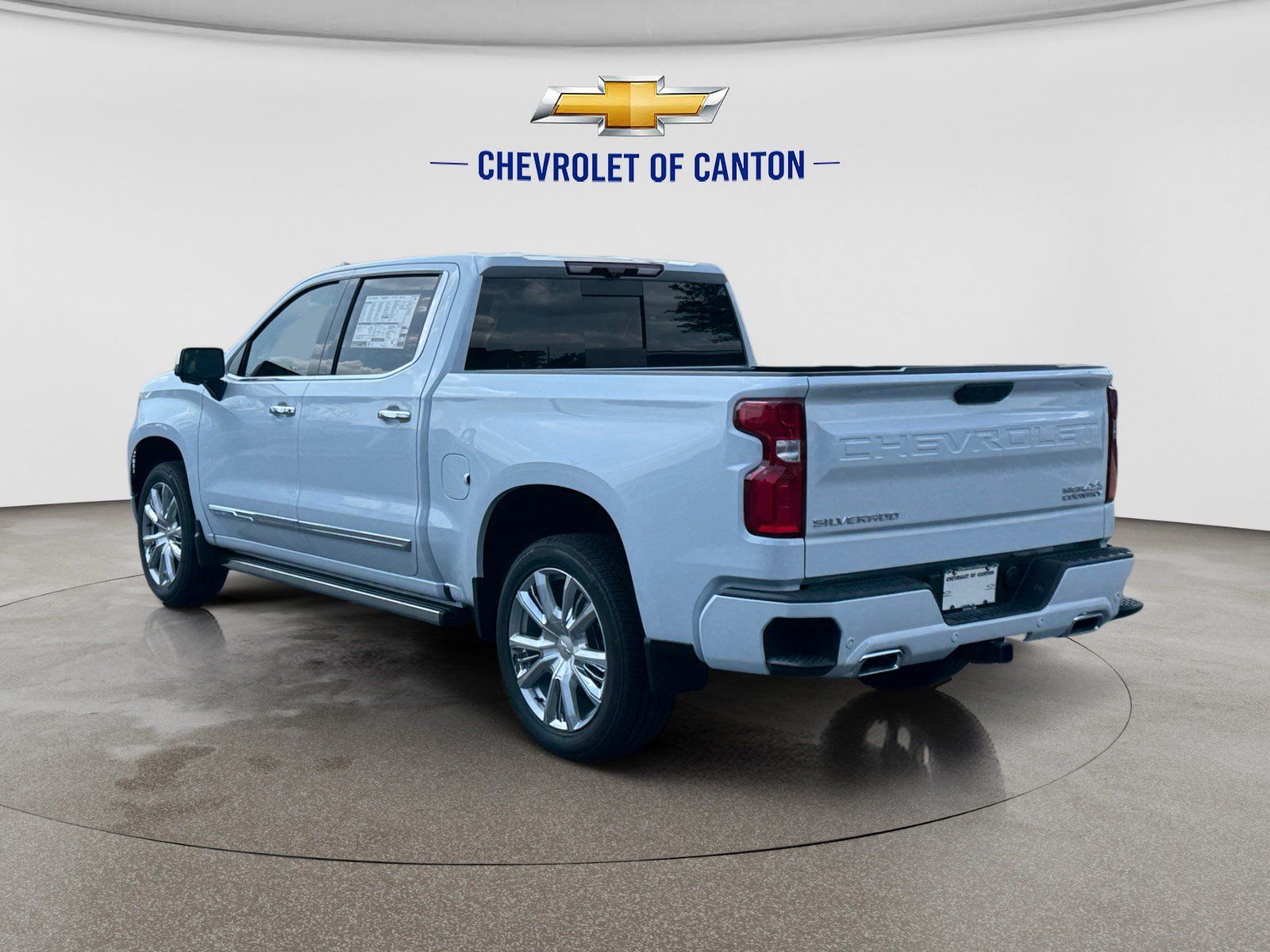 New 2026 Chevrolet Silverado 1500 High Country w/ Technology Package AWD/4WD image 7