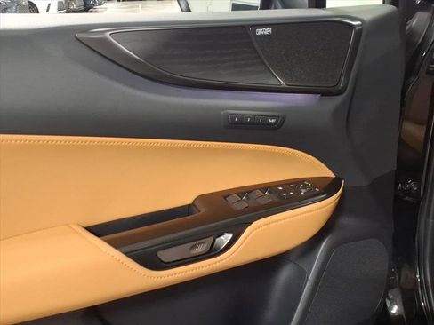 New 2026 Lexus NX 450h+ AWD w/ Luxury Package image 4