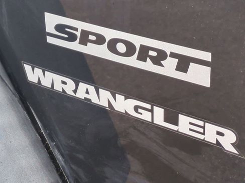 Used 2012 Jeep Wrangler Sport image 13