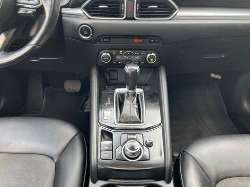 Used 2018 MAZDA CX-5 Touring w/ Preferred Equipment Package AWD/4WD image 40