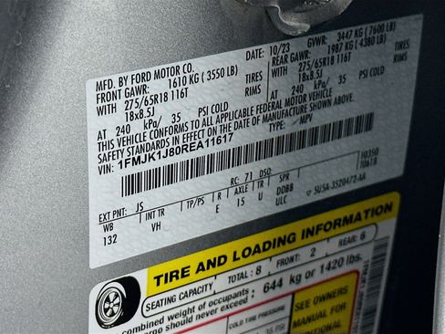 Used 2024 Ford Expedition Max XLT image 12