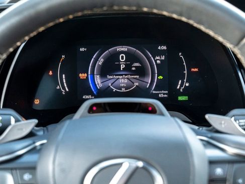 Used 2024 Lexus RX 500h F Sport image 14