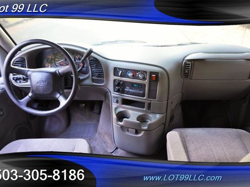 Used 2005 Chevrolet Astro Passenger AWD image 2