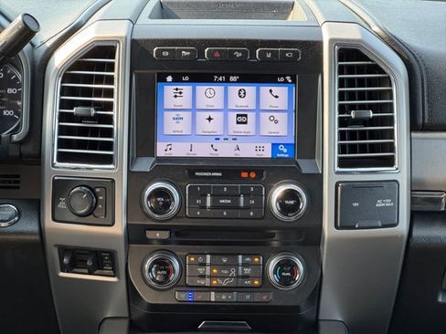 Used 2018 Ford F250 Platinum w/ Platinum Ultimate Package AWD/4WD image 14