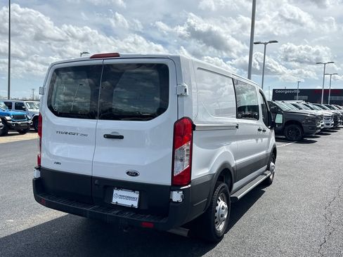 Used 2024 Ford Transit 250 Low Roof AWD w/ Exterior Upgrade Package image 3
