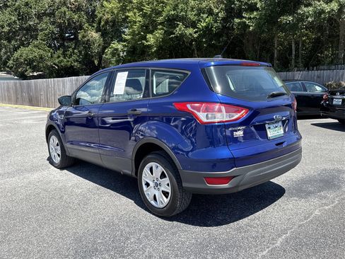 Used 2014 Ford Escape S image 3