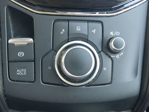 Used 2021 MAZDA CX-5 Touring image 19