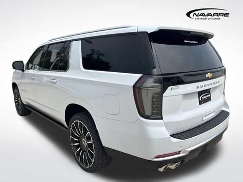 New 2026 Chevrolet Suburban High Country AWD/4WD image 6