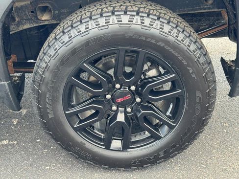 Certified 2023 GMC Sierra 1500 Pro w/ Graphite Edition AWD/4WD image 7
