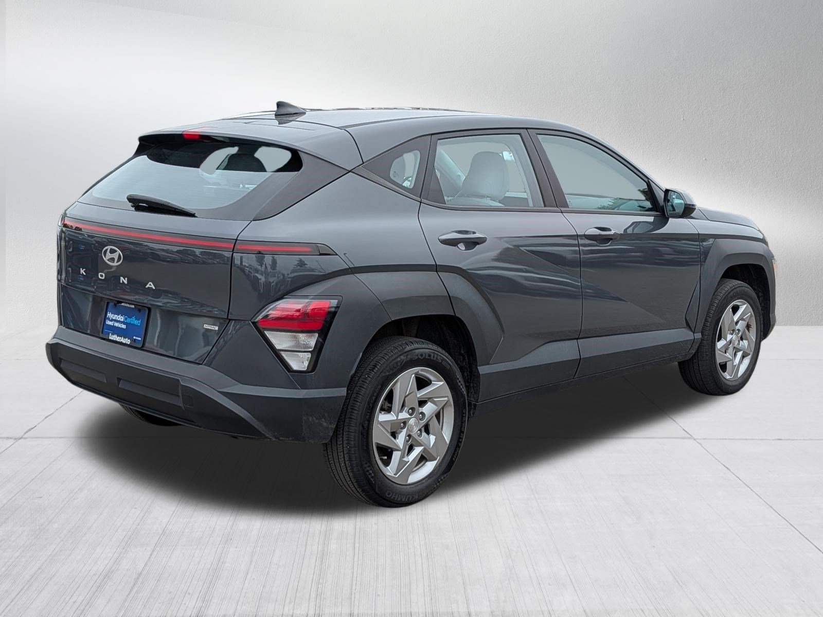 Certified 2024 Hyundai Kona SE AWD/4WD image 7