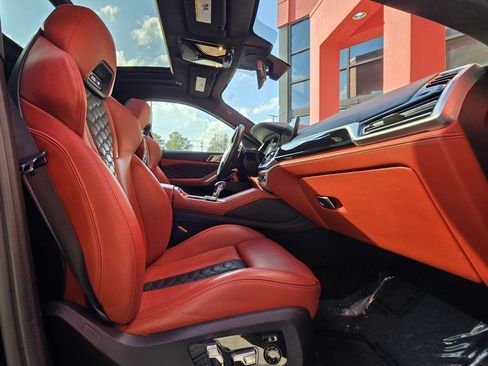 Used 2022 BMW X6 M Base w/ Competition Package image 19