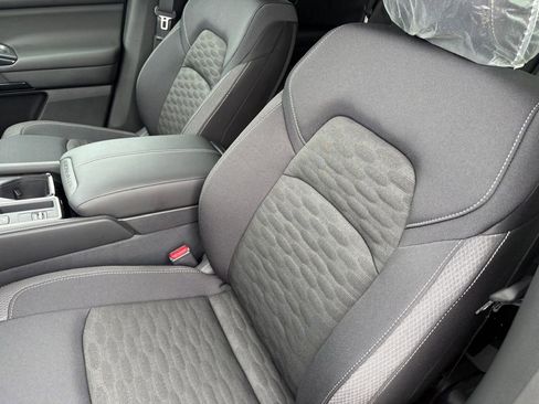 New 2026 Nissan Pathfinder SV FWD image 19
