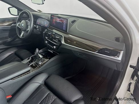 Used 2023 BMW 530i xDrive w/ M Sport Package image 31