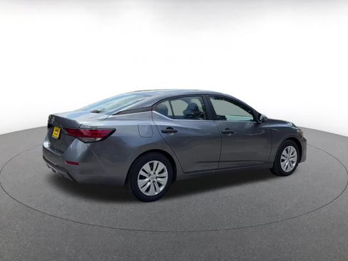 Used 2025 Nissan Sentra S FWD image 14