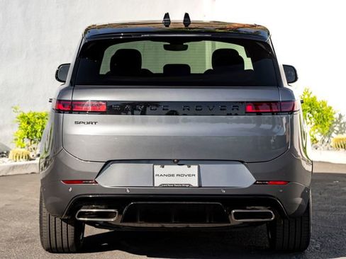 Used 2024 Land Rover Range Rover Sport Dynamic SE image 8