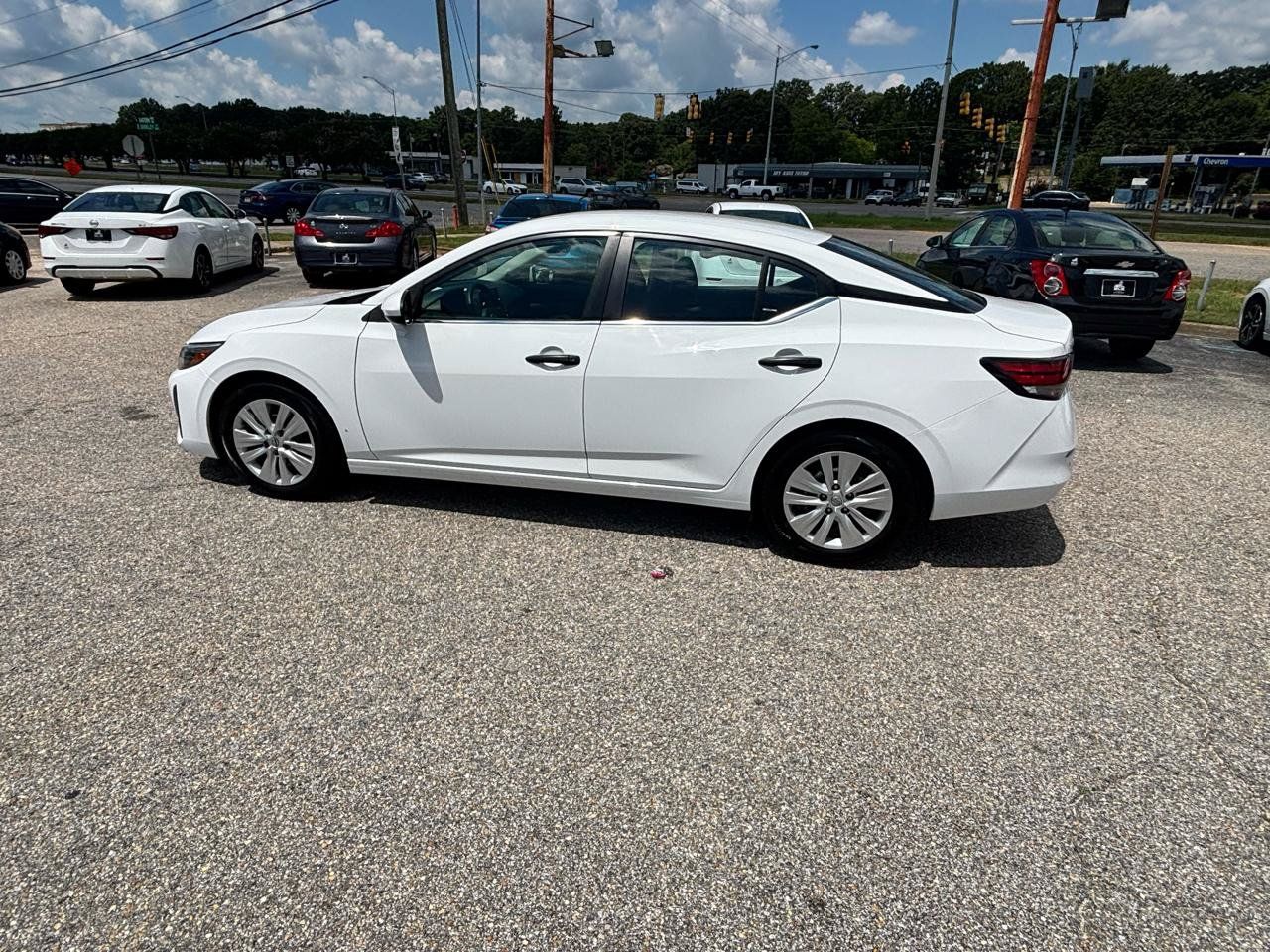 Used 2024 Nissan Sentra S FWD image 19